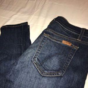 Joe’s Jeans Icon Skinny Ankle 27